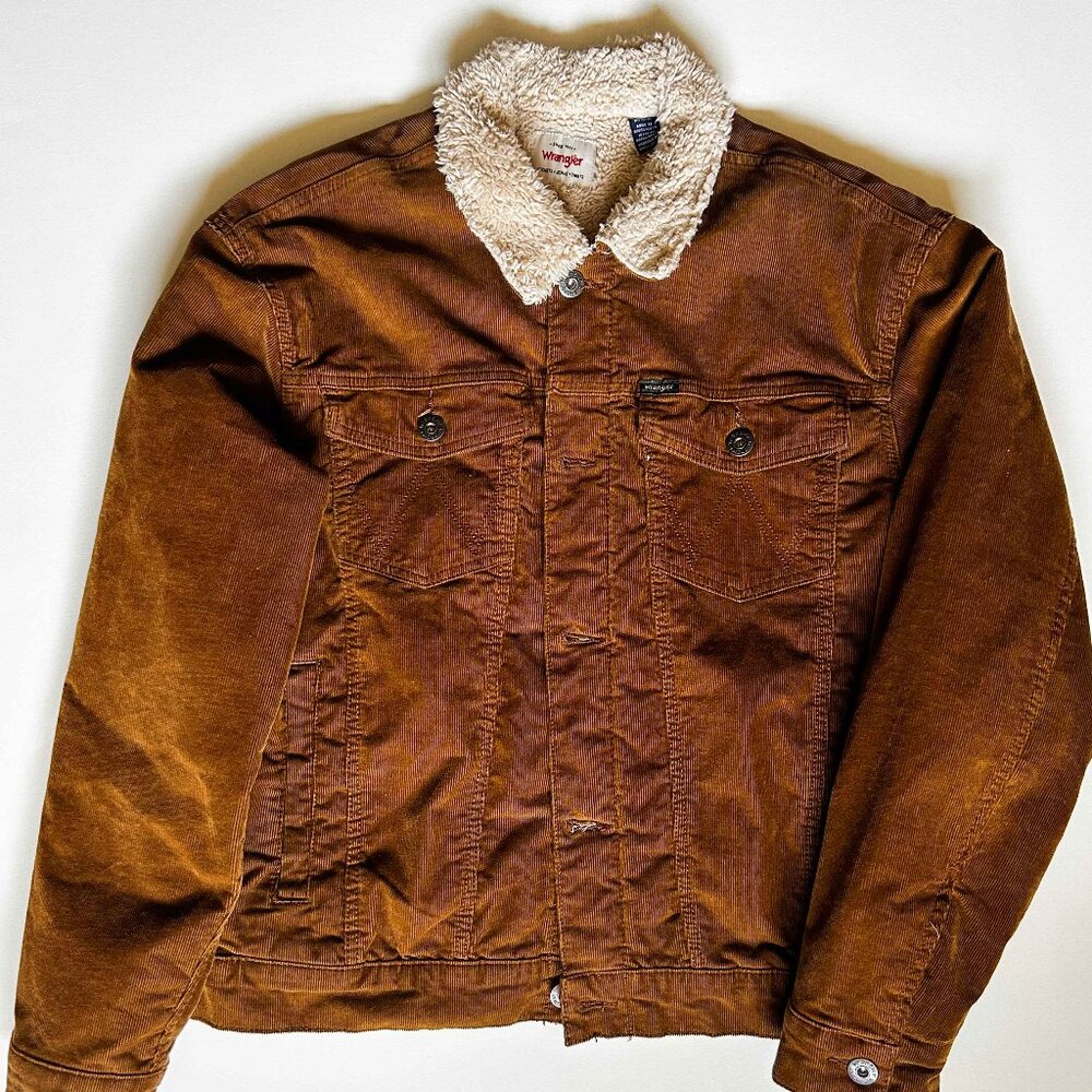 Wrangler Sherpa Lined Corduroy Trucker Men’s Jacket Monk’s Robe Brown Sz Med